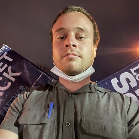 Meet your Posher, Aaron - Picture 1 of 1